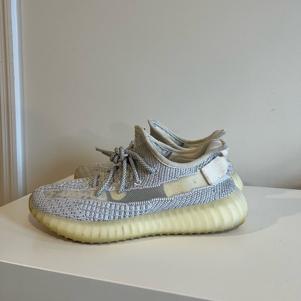 YEEZY BOOST 350 V2 REFLECTIVE